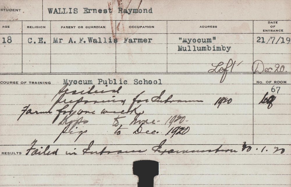 Wallis, Ernest Raymond (Farm, Shops &amp; Pigs)