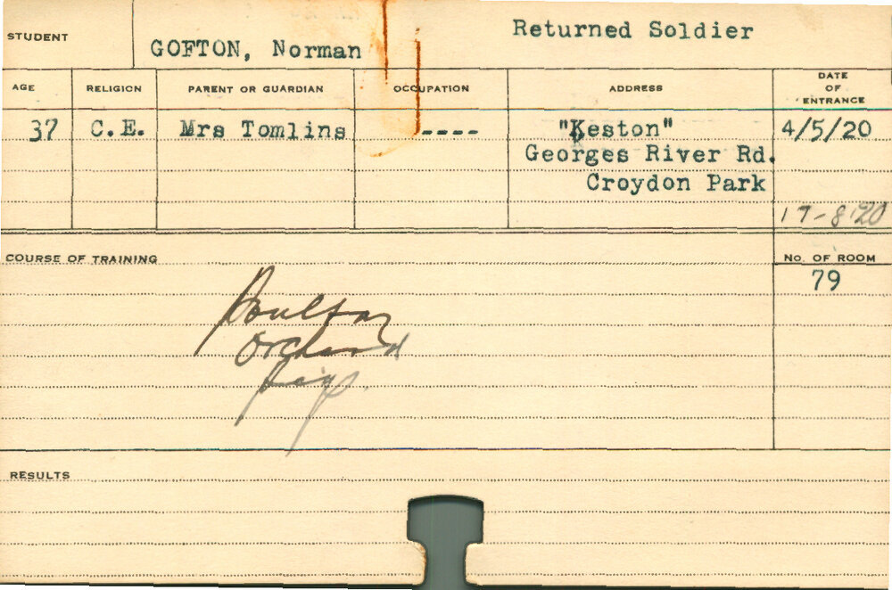 GOFTON, Norman (Short Course - Pigs, Poultry &amp; Orchard)