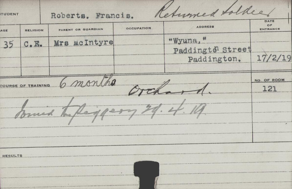 Roberts, Francis (Short Course - Orchard &amp; Piggery)