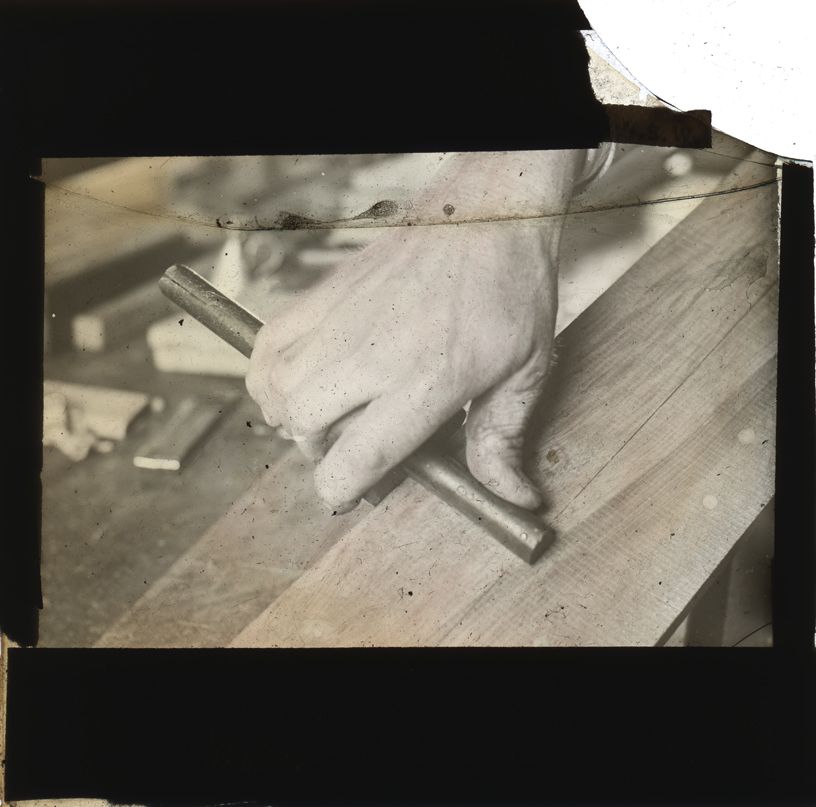 Woodworking - using a marking gauge [Hawkesbury Agricultural College (HAC)]