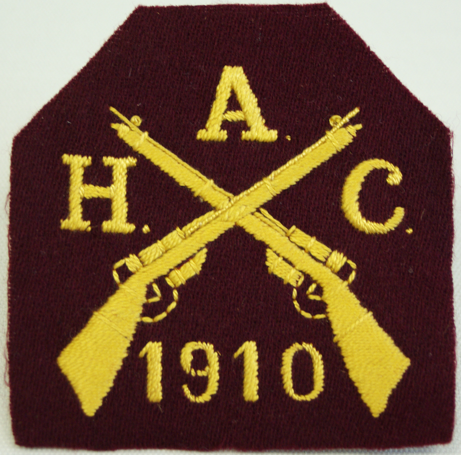 Rifle Club - Marksman Badge (cloth) - 1910
