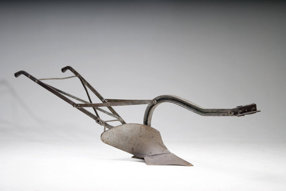 Single furrow mouldboard plough
