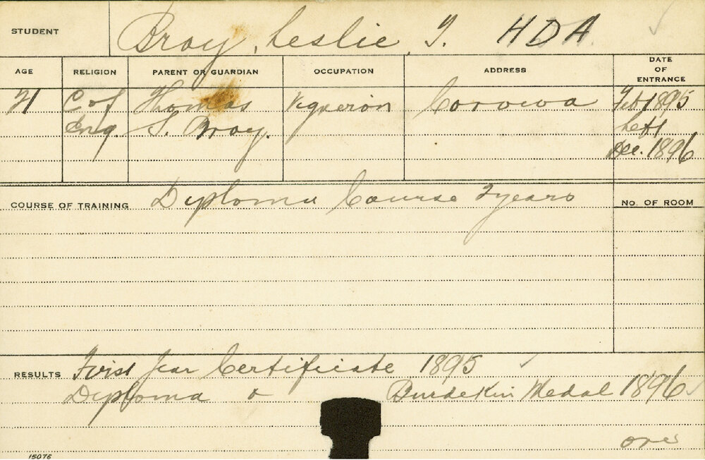 BRAY, Leslie T (Hawkesbury Diploma of Agriculture (HDA) (Burdekin Medal))