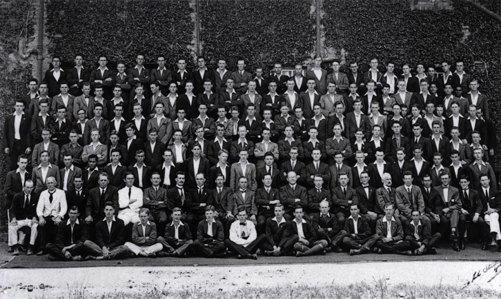 Diploma Day, 1921 - Staff &amp; students [Hawkesbury Agricultural College (HAC)]