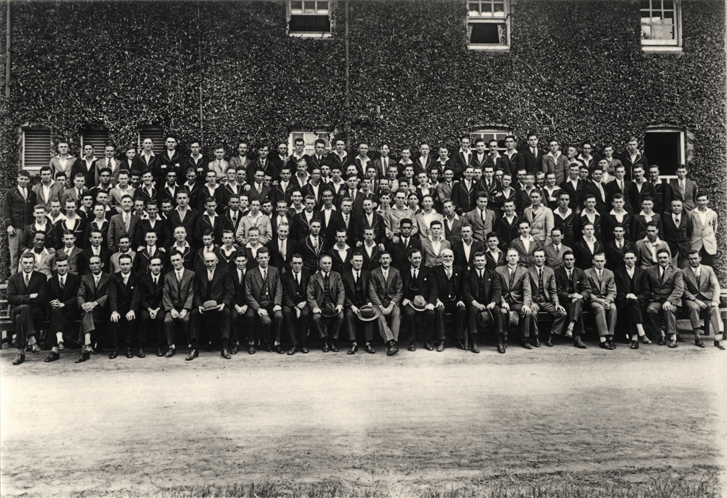 Diploma Day, 1928 - Staff &amp; students [Hawkesbury Agricultural College (HAC)]