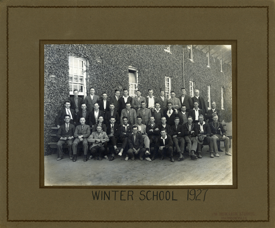 Winter School for Farmers, 1927 - class photograph of farmers [Hawkesbury Agricultural College (HAC)]