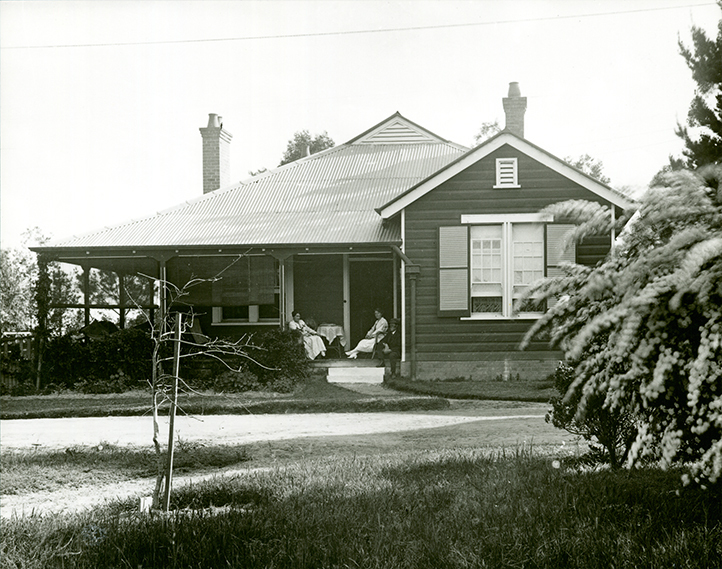 Master's residence on site of Science Building [Hawkesbury Agricultural College (HAC)]