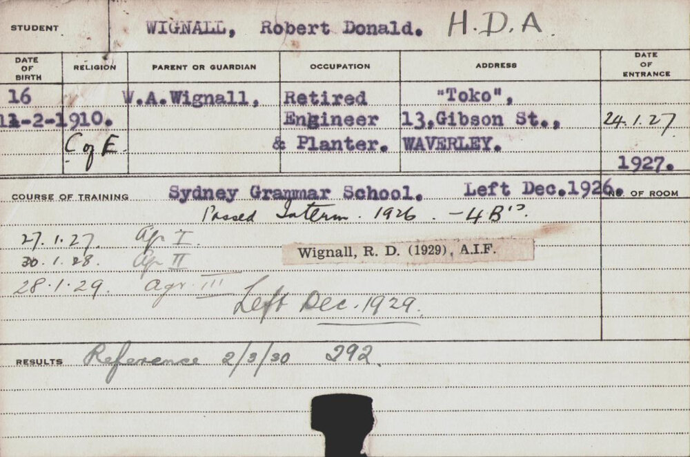Wignall, Robert Donald (Hawkesbury Diploma of Agriculture (HDA))