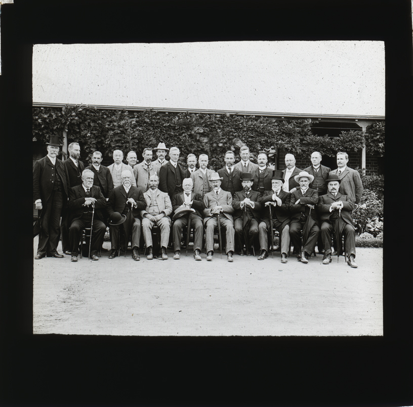 Official visitors to the College [Hawkesbury Agricultural College (HAC)]