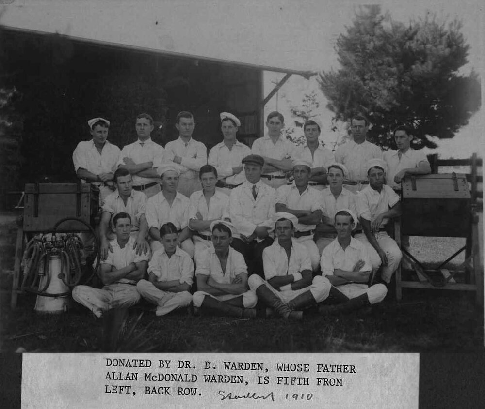 Dairy students and instructors, 1911 [Hawkesbury Agricultural College (HAC)]