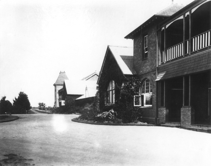 Main Administration Building - from Western end [Hawkesbury Agricultural College (HAC)]