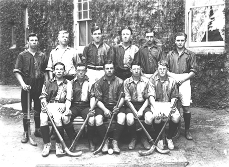 Hockey team - 2nd XI, 1915 [Hawkesbury Agricultural College (HAC)]