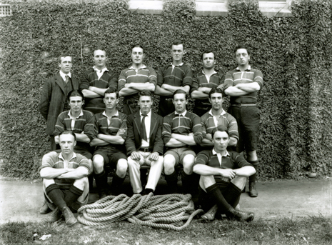 Tug-of-War team [Hawkesbury Agricultural College (HAC)]