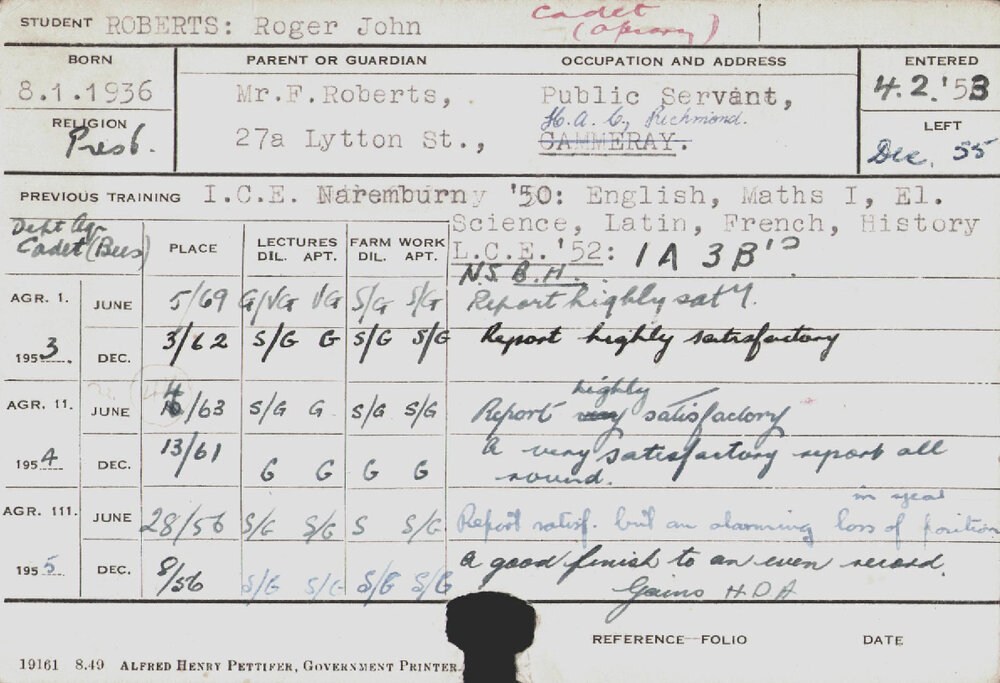 ROBERTS, Roger John (Hawkesbury Diploma of Agriculture (HDA))