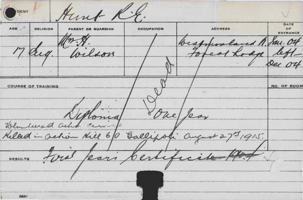 HUNT, Robert E (Diploma)