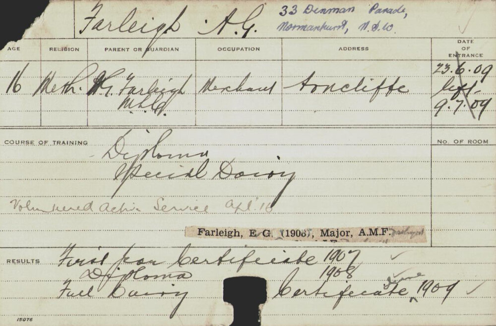 FARLEIGH, AG (Hawkesbury Diploma of Agriculture (HDA) &amp; Certificate - Dairy)