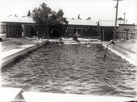 Swimming Pool (first) - Students swimming [Hawkesbury Agricultural College (HAC)]