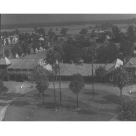 Aerial photograph: Main Administration Building - Fairy Circle and Accommodation Blocks [Hawkesbury Agricultural College (HAC)]
