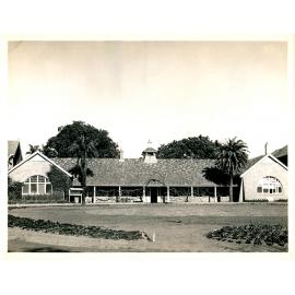 Hawkesbury main entrance - Fairy Circle