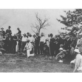 Winter School for Farmers, 1900s - student farmers observing a demonstration by the orchardist James Alford [Hawkesbury Agricultural College (HAC)]