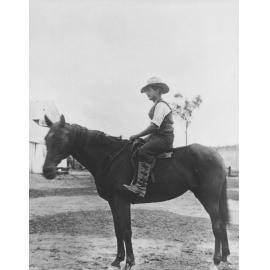 Mounted horseman [Hawkesbury Agricultural College (HAC)]