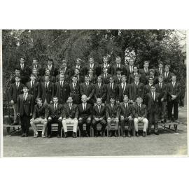 Group photograph - graduating students - Hawkesbury Agricultural College (HAC) - undated