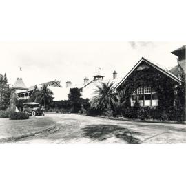 Main Administration Building - from the Western - a motor car is on the driveway [Hawkesbury Agricultural College (HAC)]