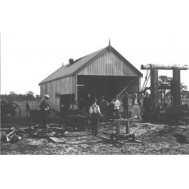 Sawmill - Students watching a log being sawn [Hawkesbury Agricultural College (HAC)]