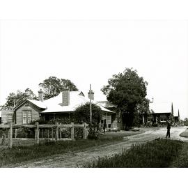 Master's residence on site of Science Building and just east of Eastern Tower Wing [Hawkesbury Agricultural College (HAC)]