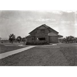 Memorial Hall - facade [Hawkesbury Agricultural College (HAC)]